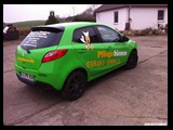 Vollverklebung für die Pflegebienen aus Oettelin - vorher rot, jetzt grün. Fahrzeug wurde vollständig mit grüner Spezialfolie beklebt. 